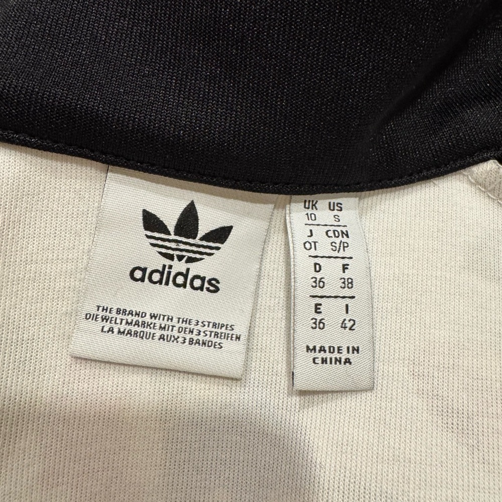 Woman’s Adidas floral jacket - Picture 3 of 4